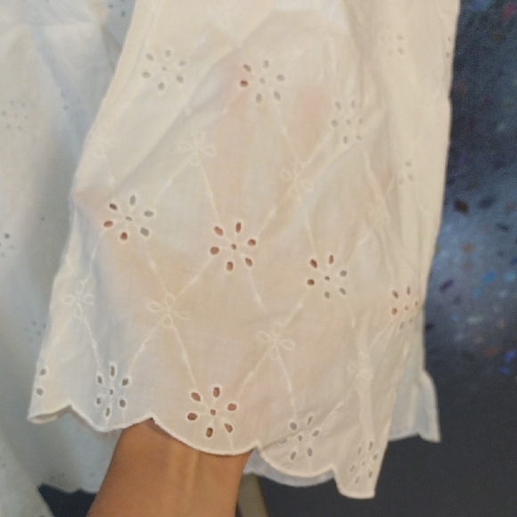 Liz Claiborne White Eyelet Top - Picture 11 of 12